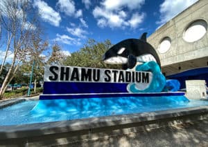 Monument signs of Shamu Stadium