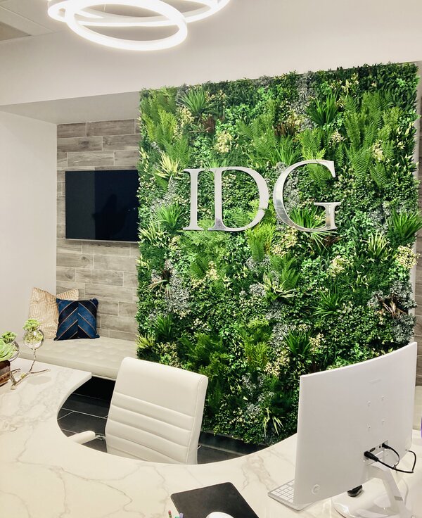 Lobby logo sign of IDG